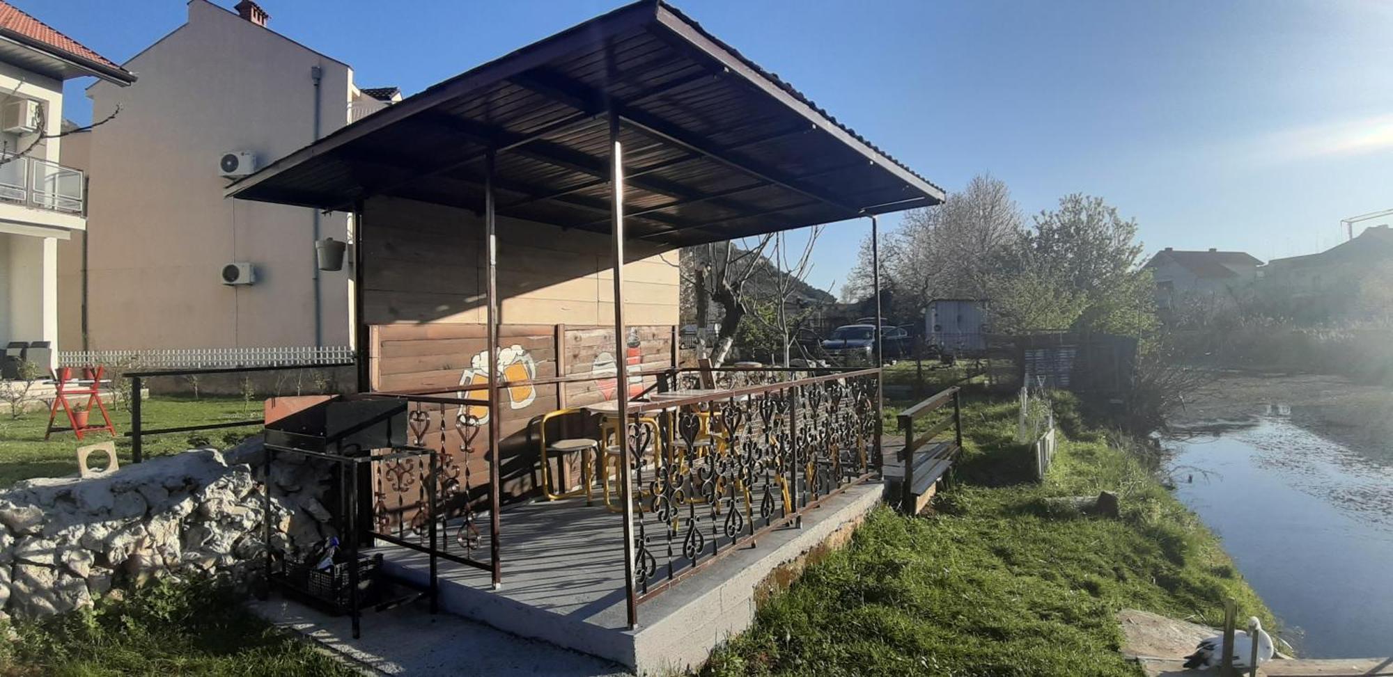 Guesthouse Buco Trebinje Bagian luar foto